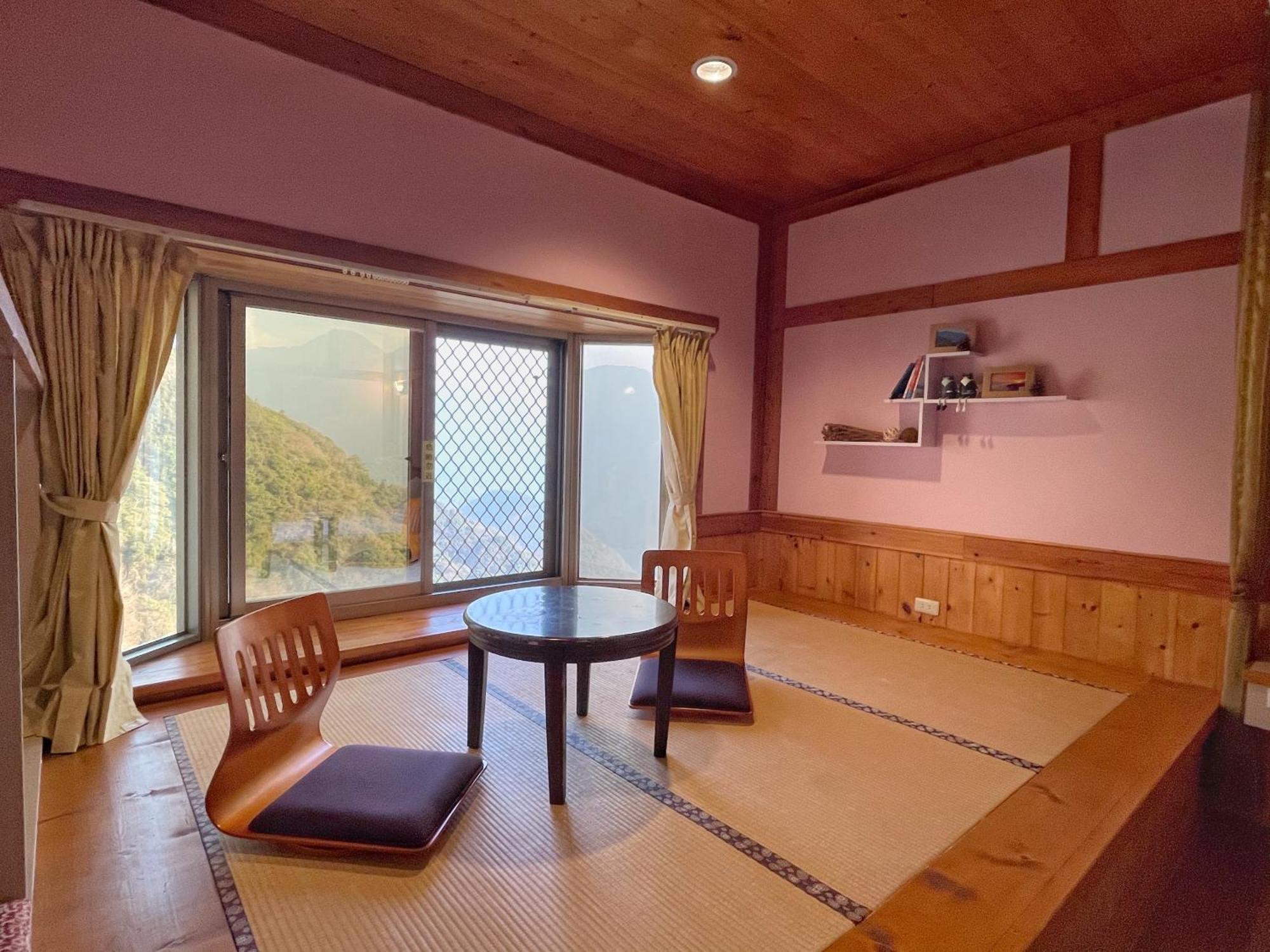 Tian Hsiang Tea B&B Ренай Номер фото