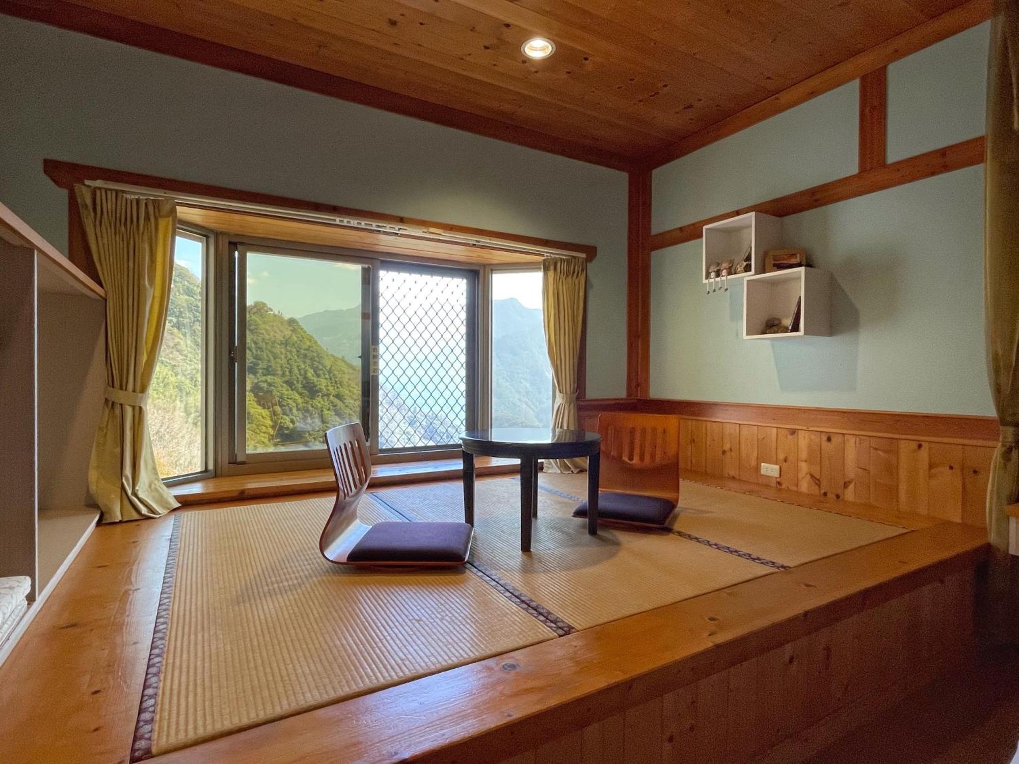 Tian Hsiang Tea B&B Ренай Номер фото